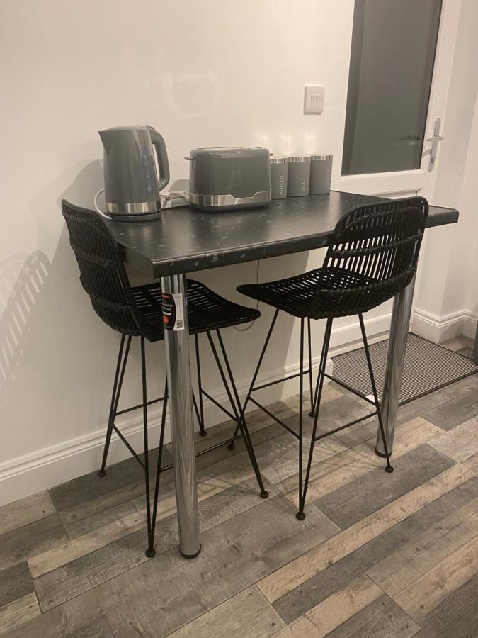 Exeter Garden For 2 Apartment