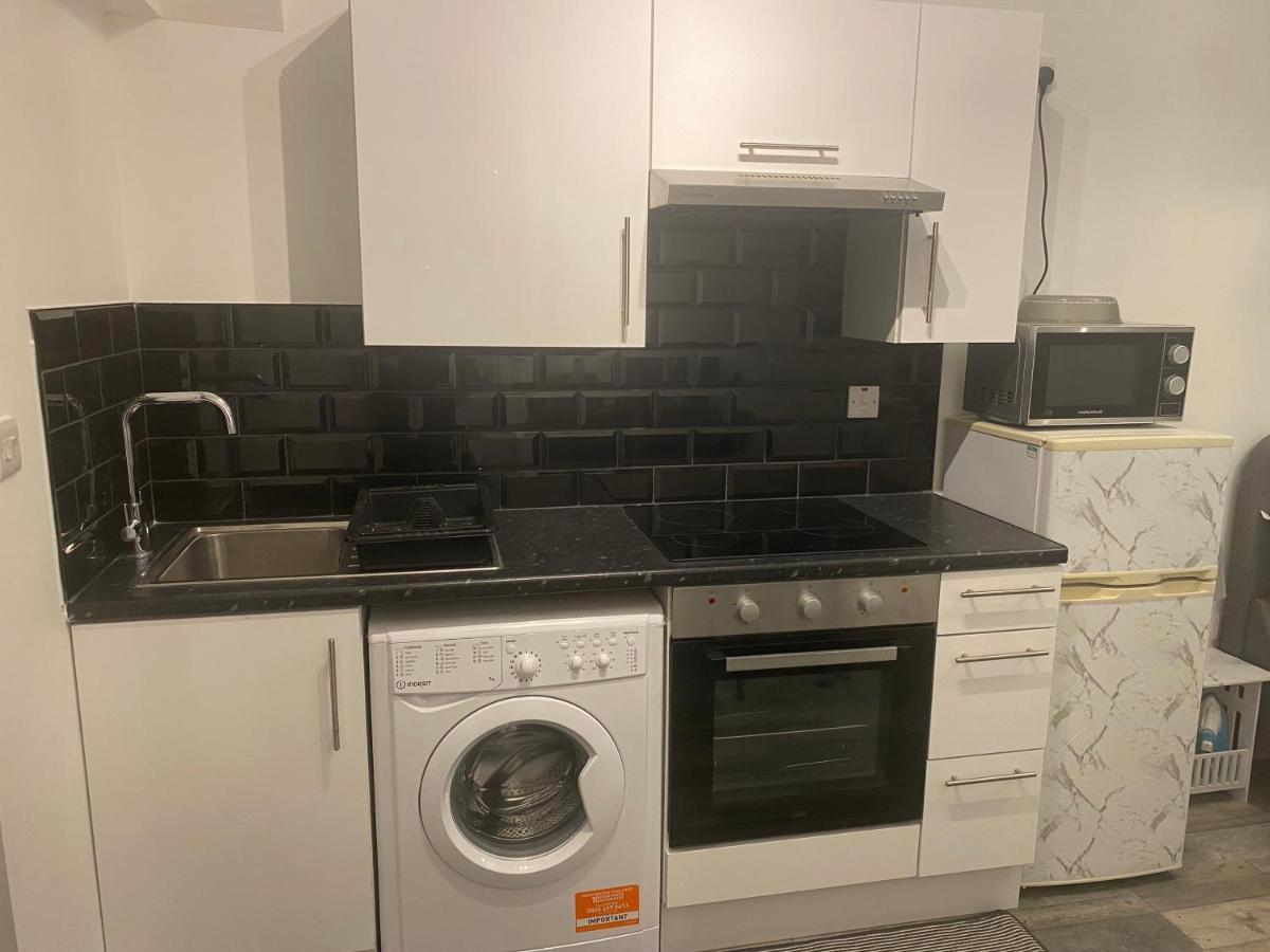 Exeter Garden For 2 Apartment Ilford